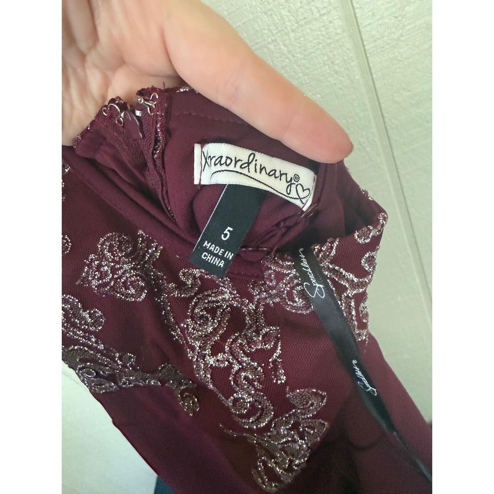 Xraordinary Burgundy Glitter Damask Halter Gown Side Slit Formal Dress Size 5 - Picture 6 of 7
